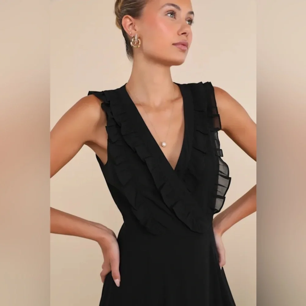 Lulus major elegance black Ruffle wrap dress Sz L nwot - Picture 3 of 4